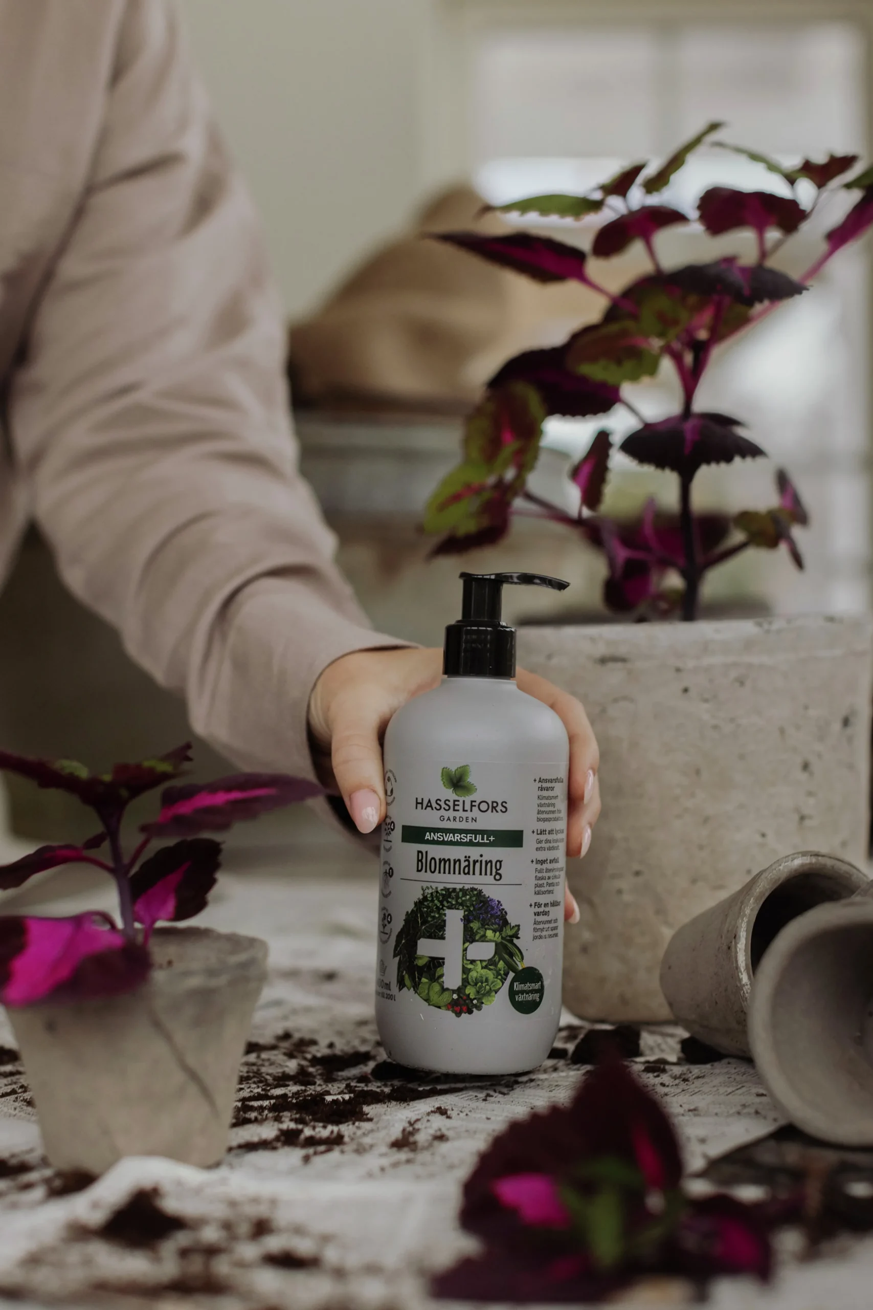 Blomnäring Hasselfors Ansvarsfull+ 400ml>Hasselfors Garden Discount