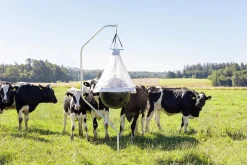 Bromsfälla med stativ 91cm för häst & nöt><noscript><img width=