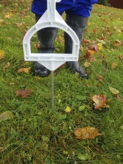 Stängselstolpe plast med stigbygel vit><noscript><img width=
