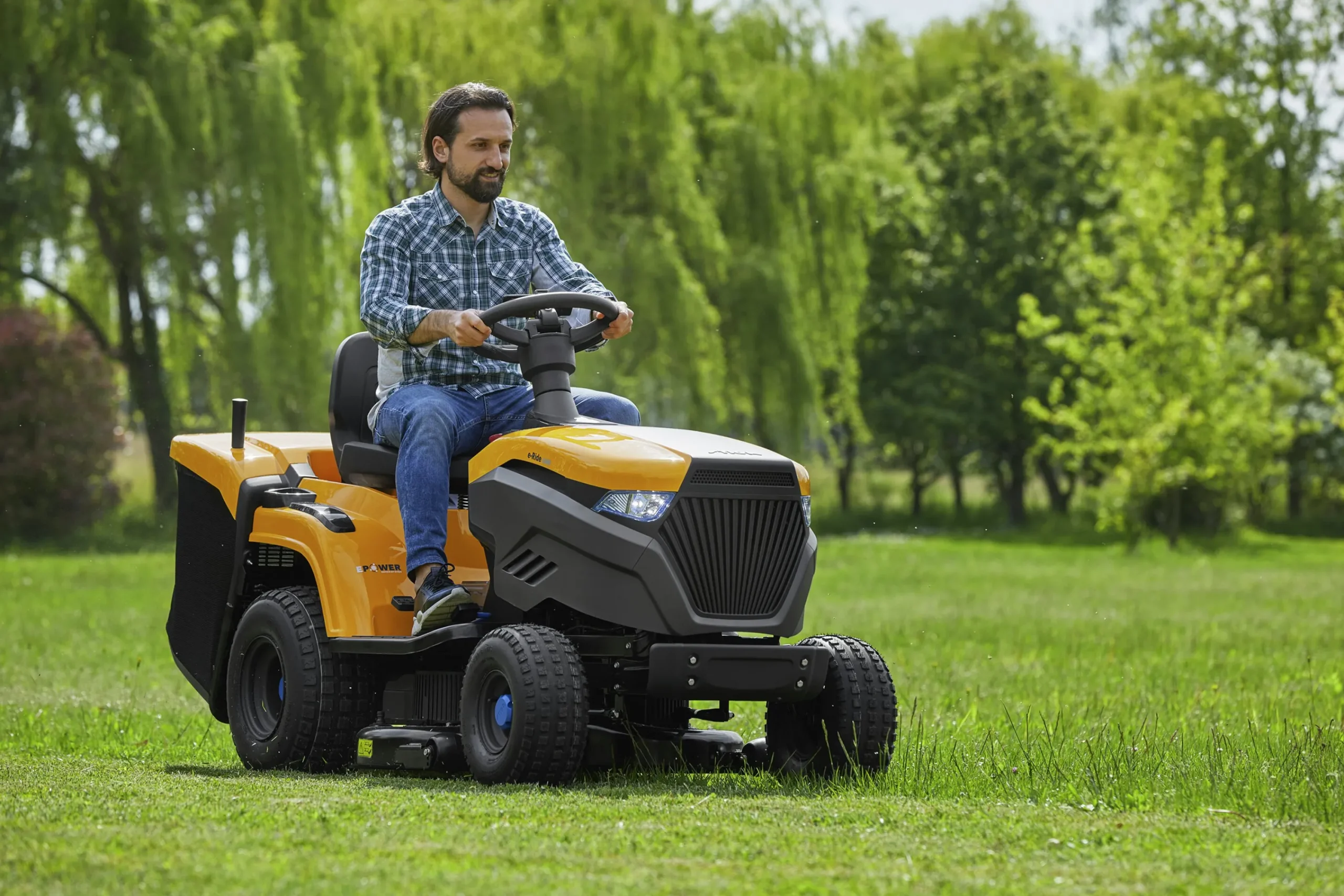 Traktor e-Ride C500 Estate 84>Stiga Sale