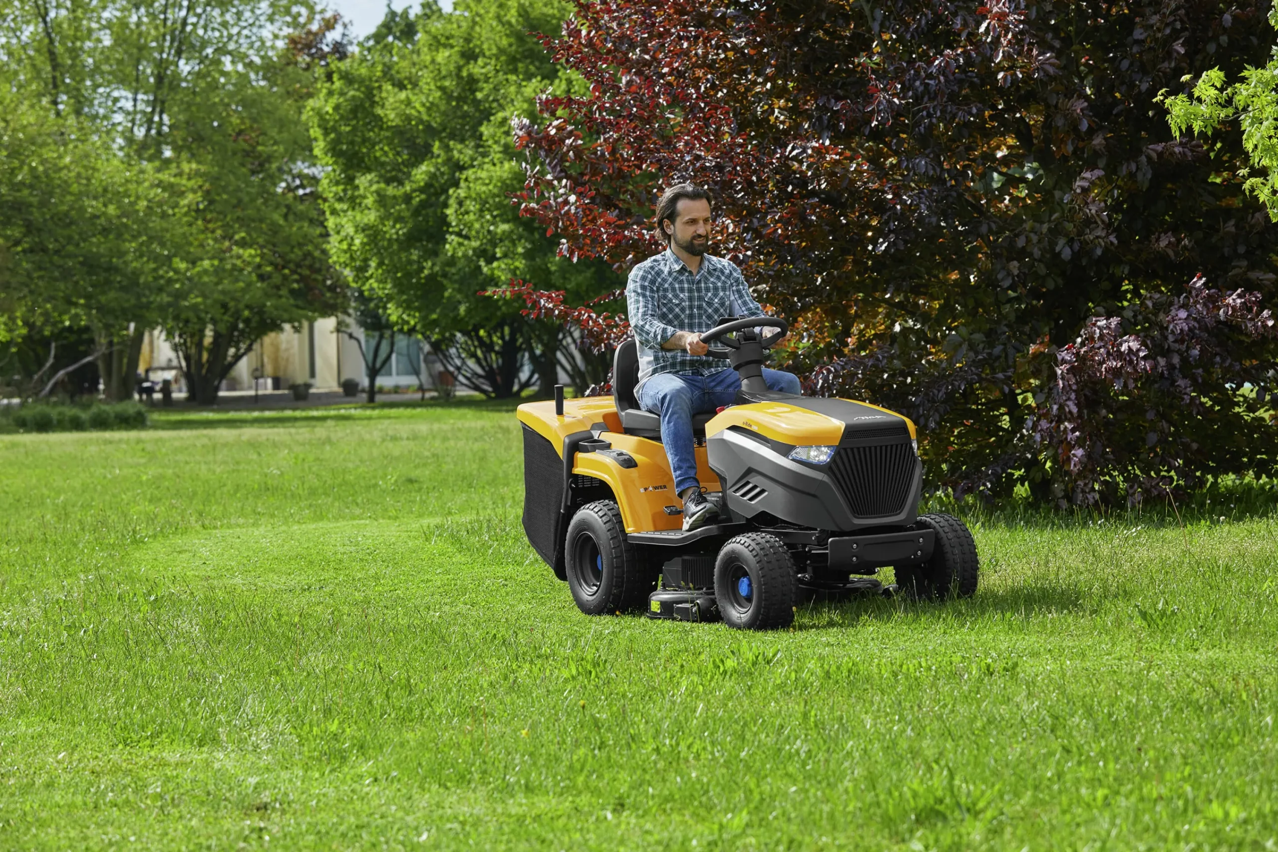 Traktor e-Ride C500 Estate 84>Stiga Sale