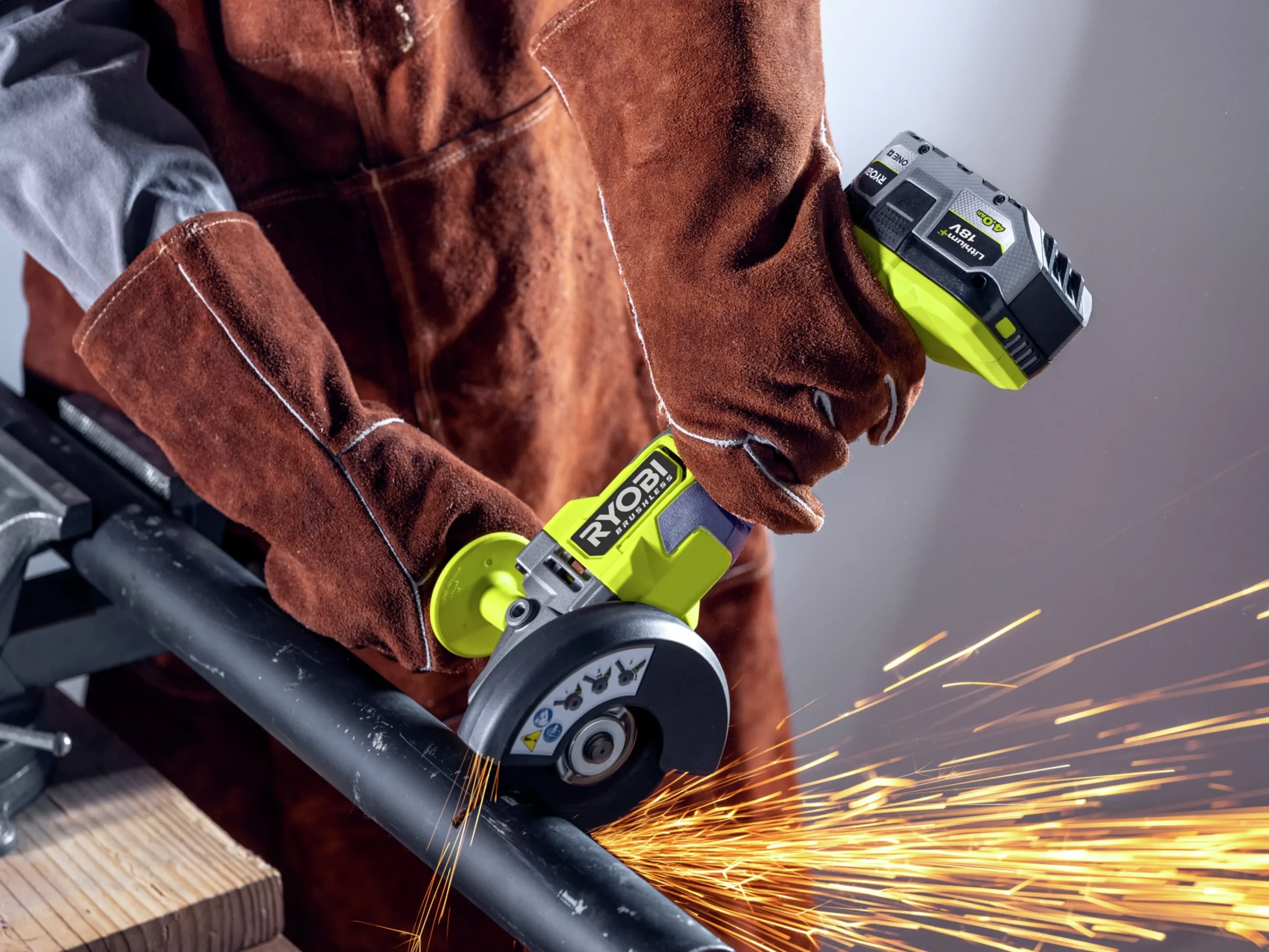 Vinkelslip ONE+ RAG18BL-0 18V (exkl batteri)>Ryobi Sale