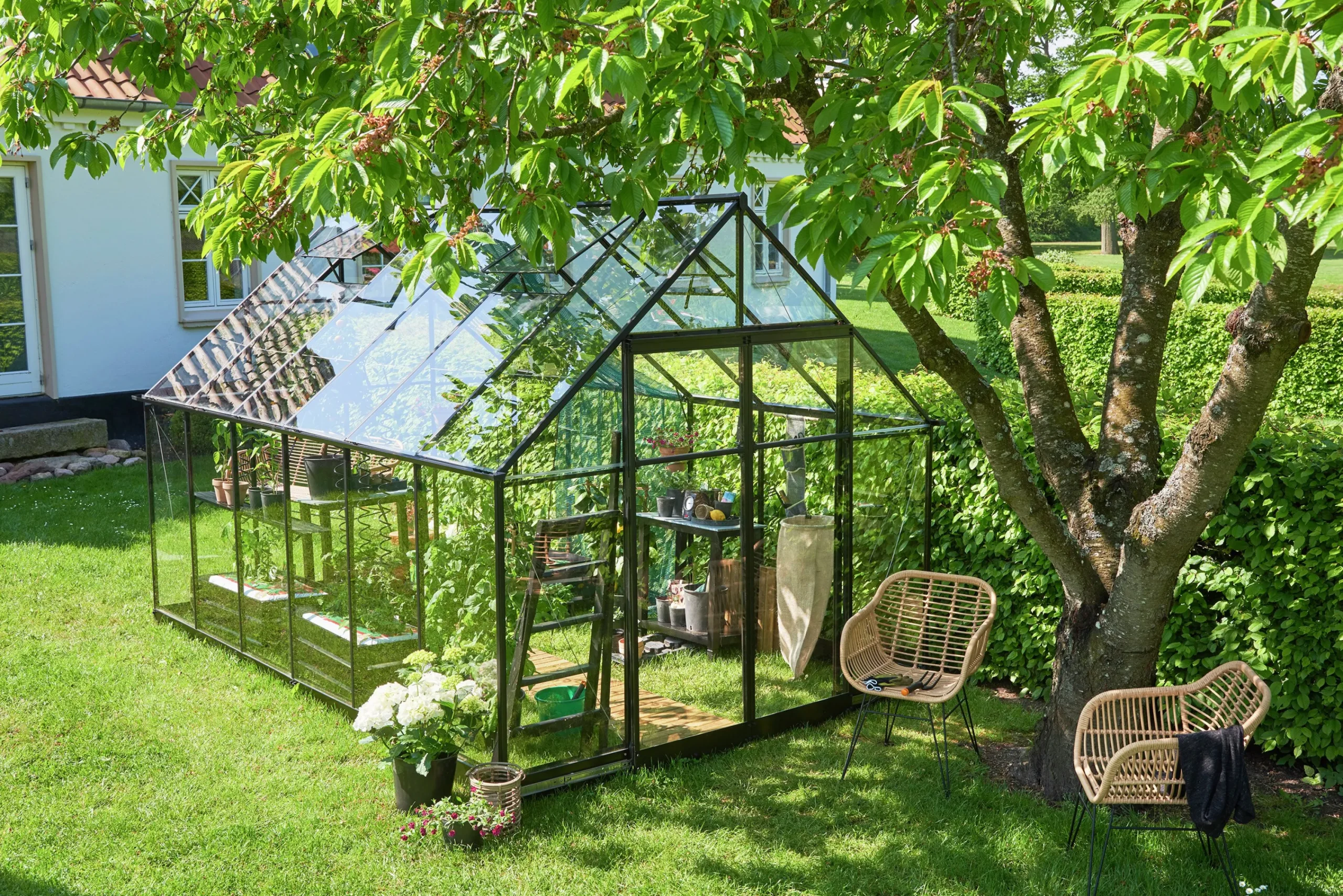 Växthus+Sockel Qube+ 812 Svart 9,9m²>Halls